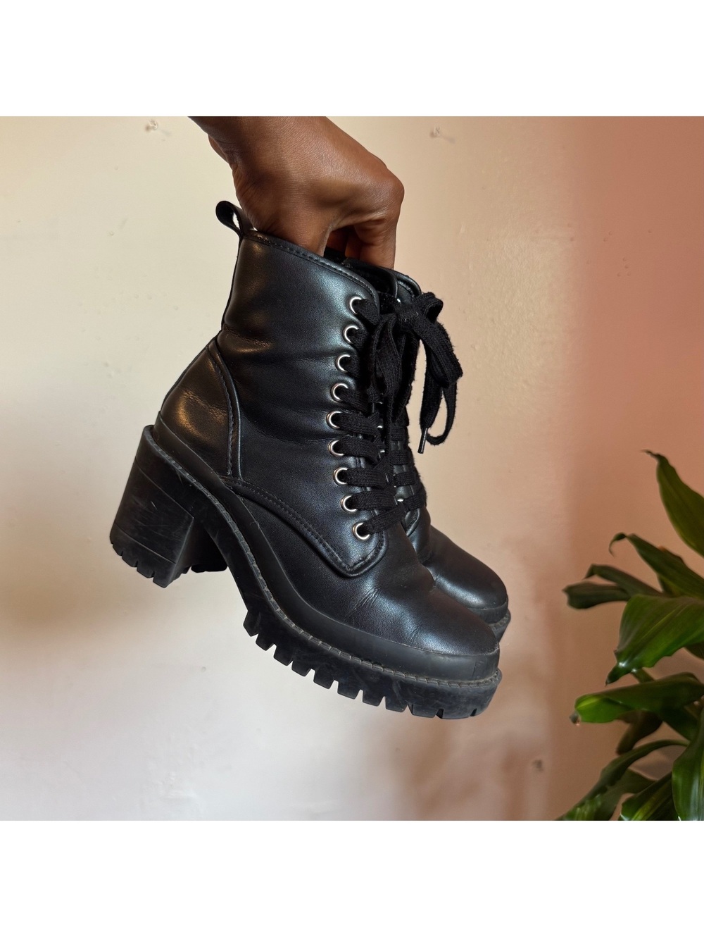 Steve Madden goth Black Leather Chunky Block Heel Combat Boots Size US 6